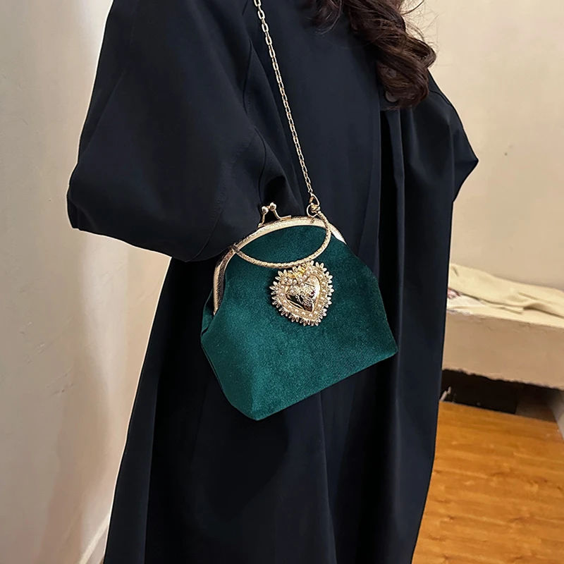 Women Bags Discount - Chains Velvet Frame Heart Dinner Hand